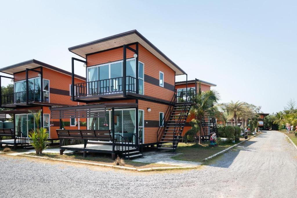 Oyo 755 Rattana Resort Ко-Ланта Экстерьер фото