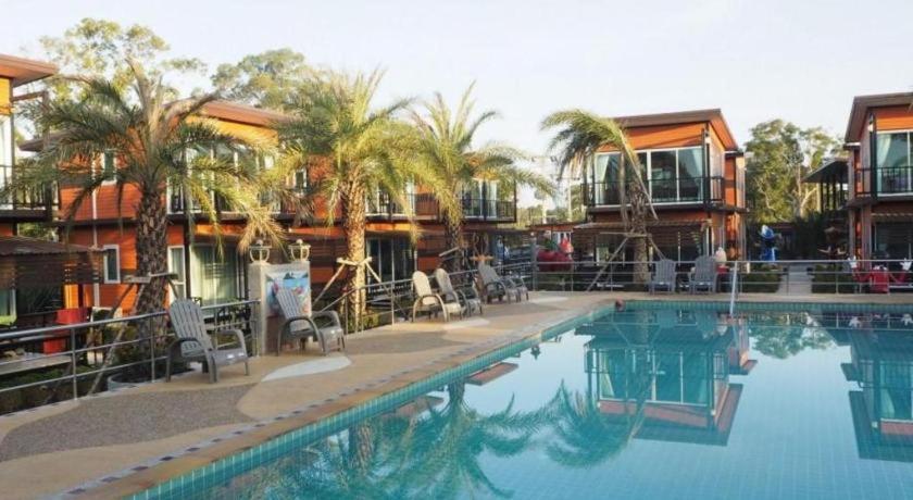 Oyo 755 Rattana Resort Ко-Ланта Экстерьер фото