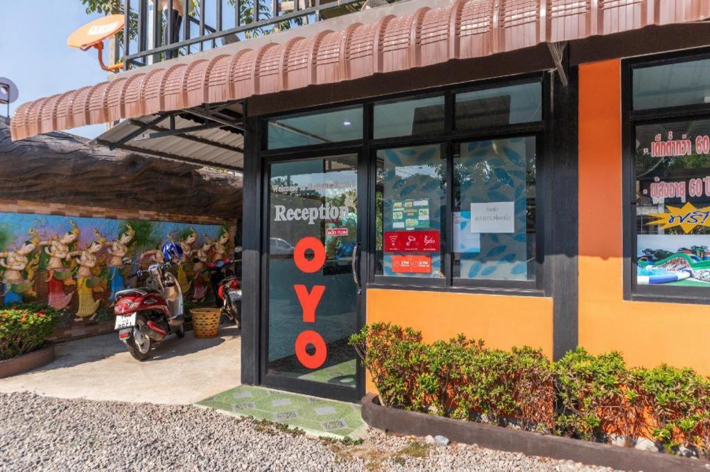 Oyo 755 Rattana Resort Ко-Ланта Экстерьер фото